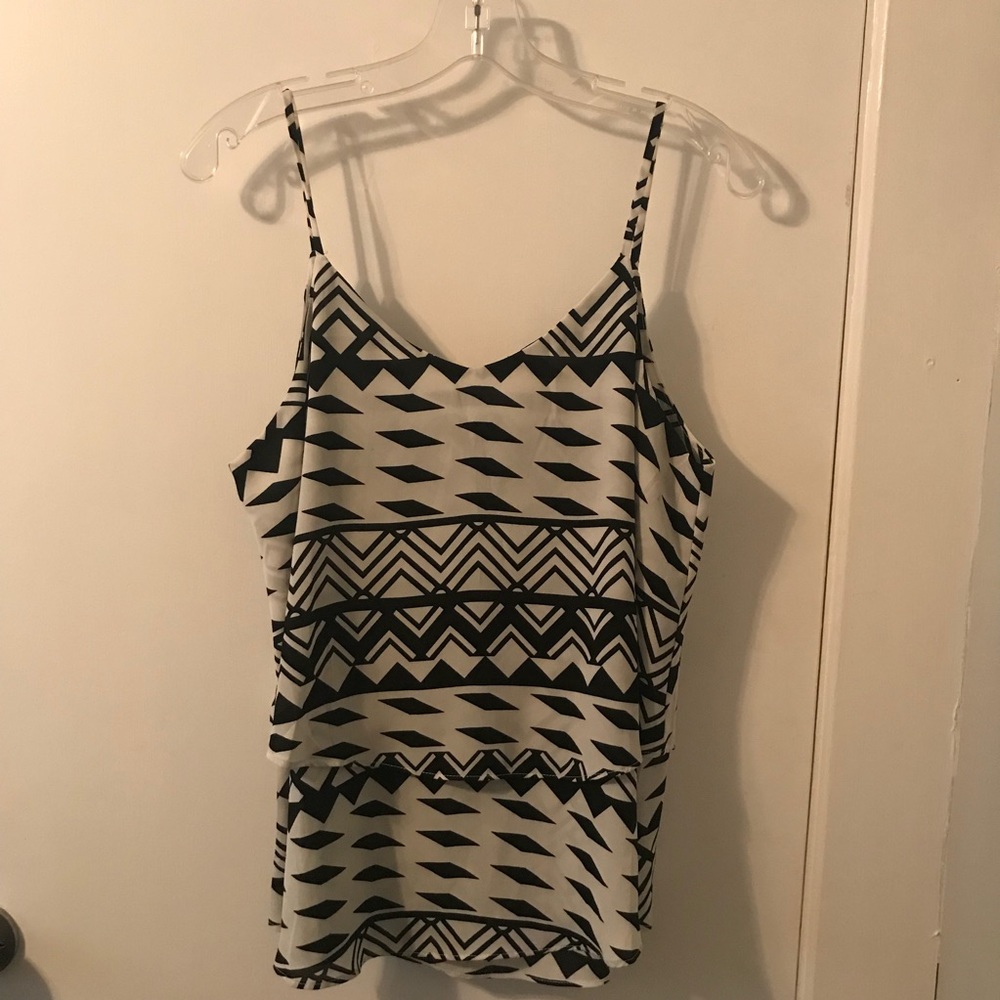 Black and white flowy Blouse
